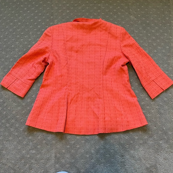 Lafayette 148 Coral 3/4 Sleeve 2 Button Blazer Jacket Size 12 - Picture 6 of 6